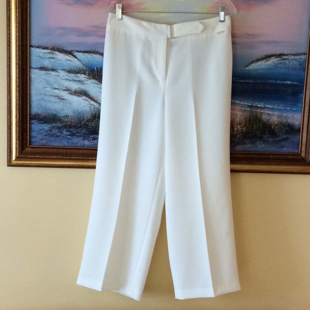T Tahari White Straight Leg Pants
